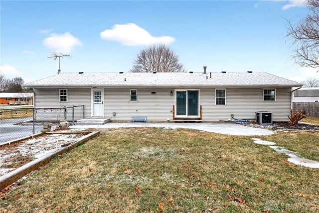 212 Robert Lane, Xenia, OH 45385