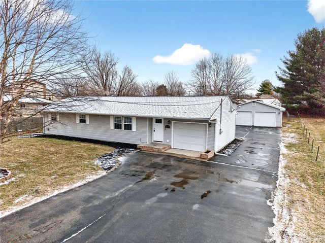 212 Robert Lane, Xenia, OH 45385