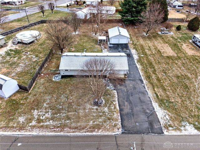 212 Robert Lane, Xenia, OH 45385