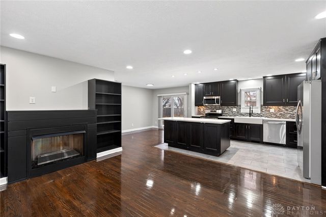 212 Robert Lane, Xenia, OH 45385