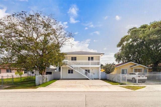 2132 NW 47th St, Miami, FL 33142