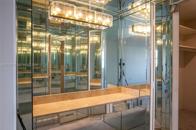 1800 NE 114th St 1502, Miami, FL 33181