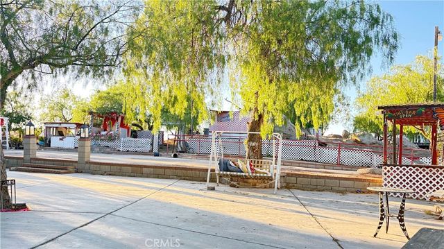 21751 Rogers, Perris, CA 92570