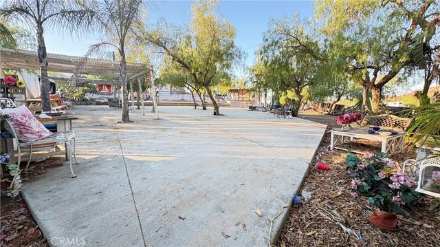 21751 Rogers, Perris, CA 92570