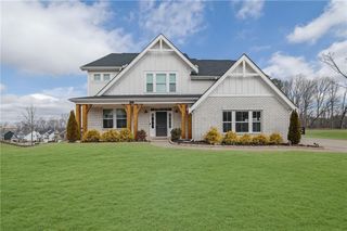 8005 Scenic Ridge Way, Ball Ground, GA 30107