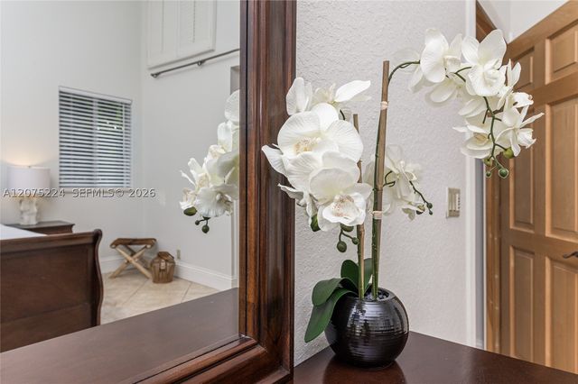 302 Balboa St 0, Hollywood, FL 33019