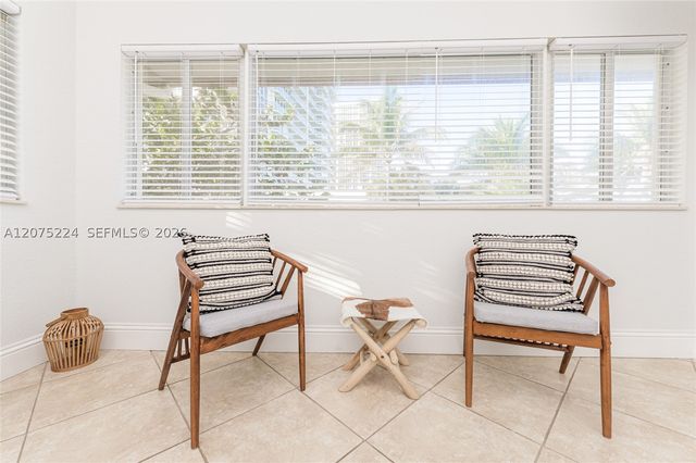 302 Balboa St 0, Hollywood, FL 33019