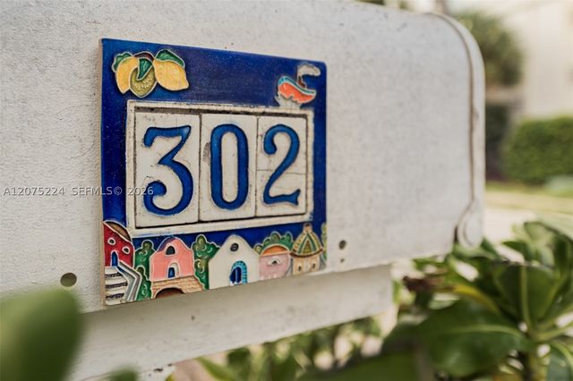 302 Balboa St 0, Hollywood, FL 33019