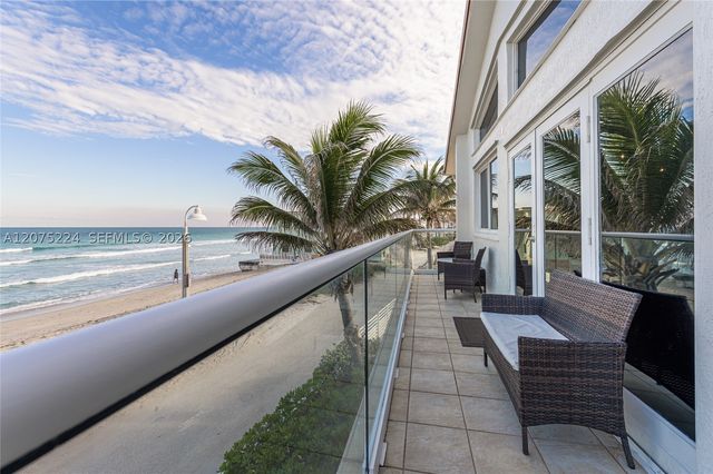 302 Balboa St 0, Hollywood, FL 33019