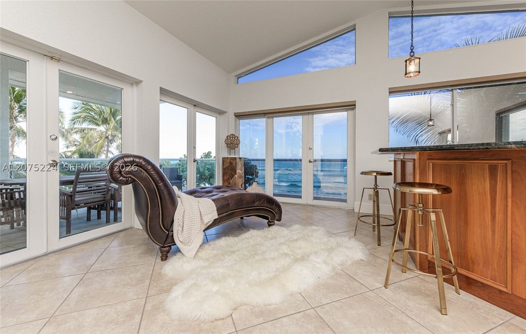 302 Balboa St 0, Hollywood, FL 33019