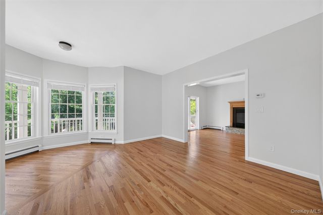 433 Barrett Hill Road, Mahopac, NY 10541