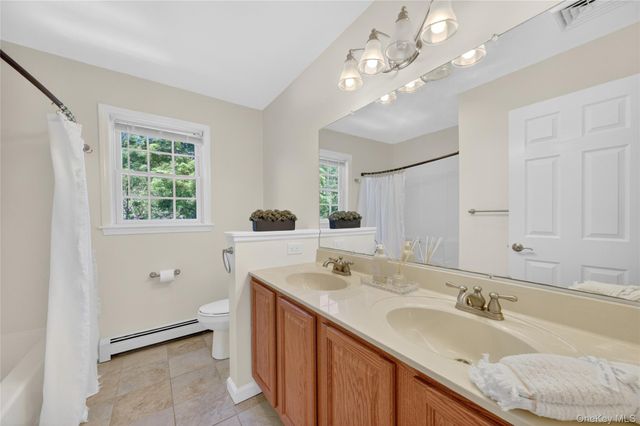 433 Barrett Hill Road, Mahopac, NY 10541