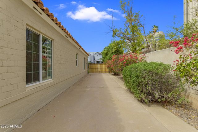 37 W VIRGINIA Avenue, Phoenix, AZ 85003