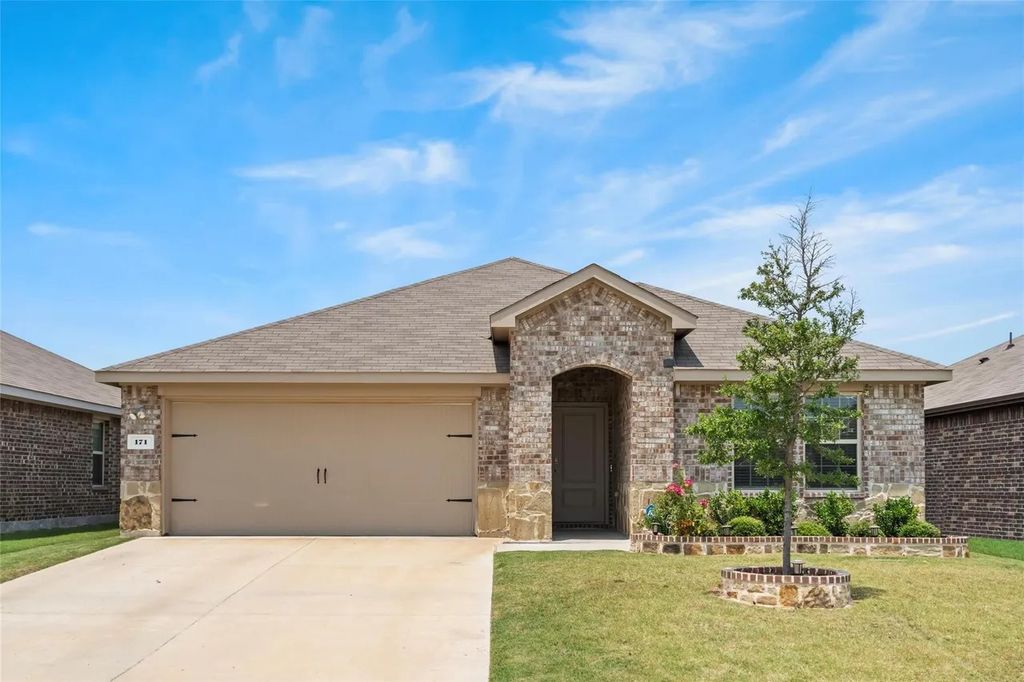 171 Seabiscuit Drive, Caddo Mills, TX 75135