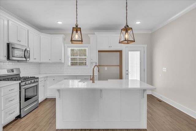 188 Bluegrass Road, Manchester, TN 37355