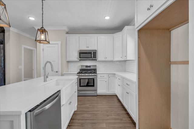 188 Bluegrass Road, Manchester, TN 37355