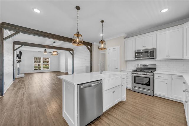 188 Bluegrass Road, Manchester, TN 37355
