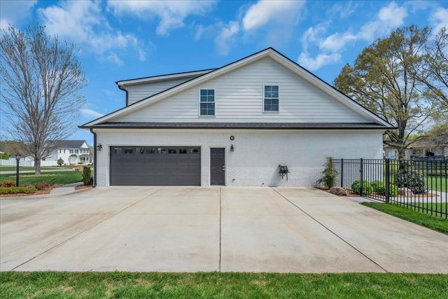 188 Bluegrass Road, Manchester, TN 37355