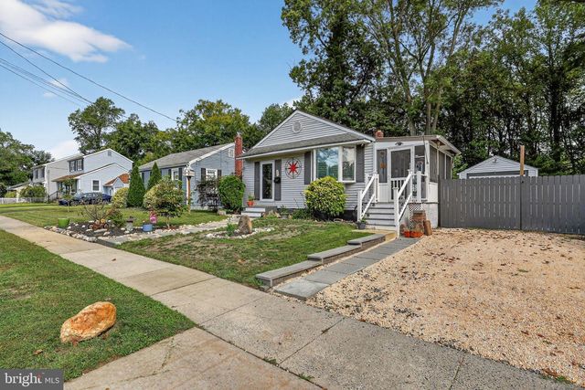44 EDISON RD, Cherry Hill, NJ 08034