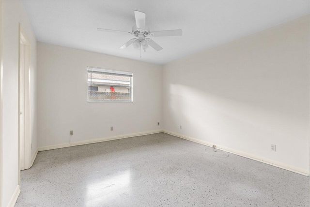 751 Hummingbird Way 6, North Palm Beach, FL 33408