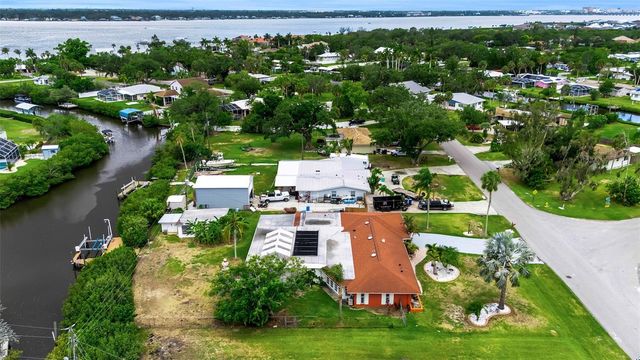 332 SHORE DRIVE, Ellenton, FL 34222