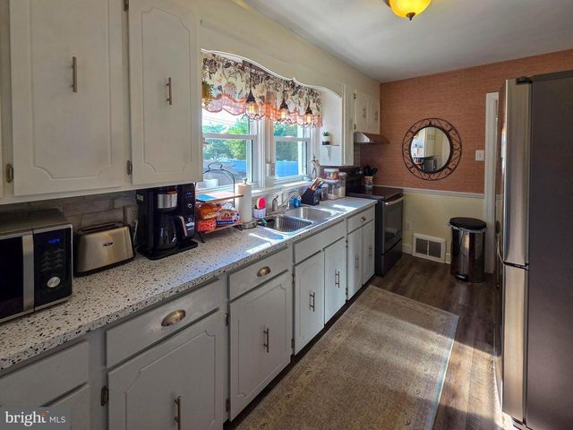 419 PANGBORN BLVD, Hagerstown, MD 21742