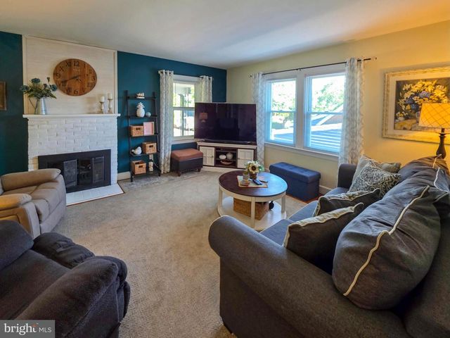419 PANGBORN BLVD, Hagerstown, MD 21742
