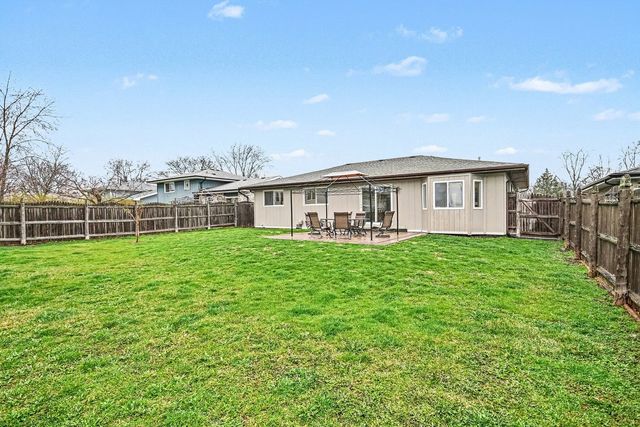 5219 Laramie Court, Oak Forest, IL 60452