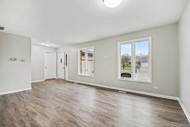 5219 Laramie Court, Oak Forest, IL 60452