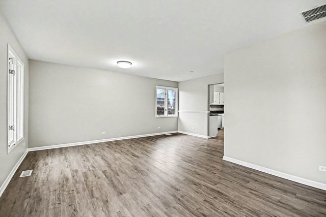 5219 Laramie Court, Oak Forest, IL 60452