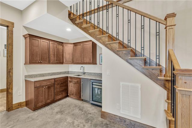 304 Trottingwolf Trail, Sunset, SC 29685