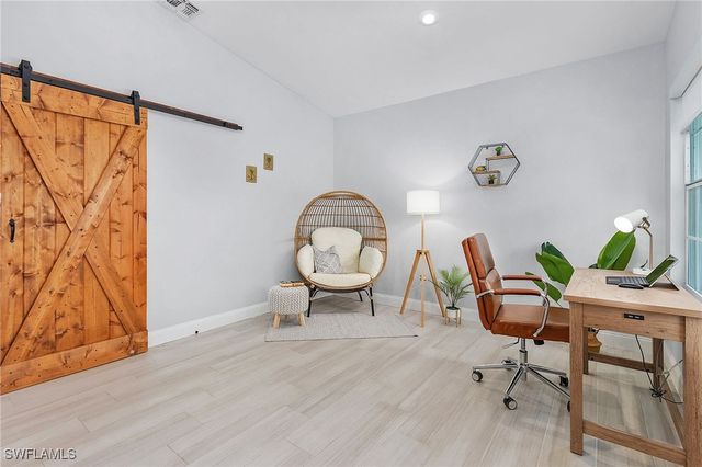 794 95th AVE N, Naples, FL 34108