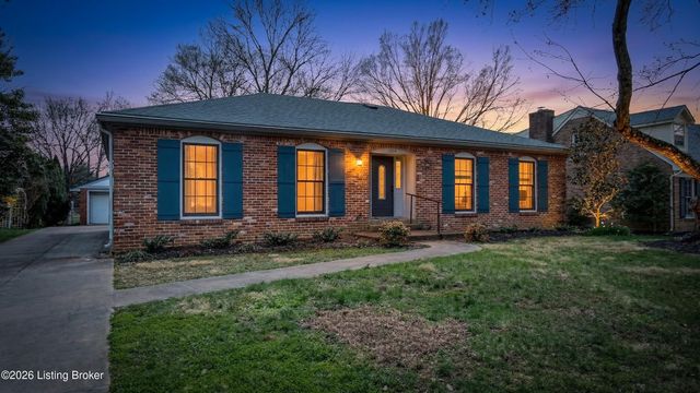 1304 Holsworth Ln, Louisville, KY 40222