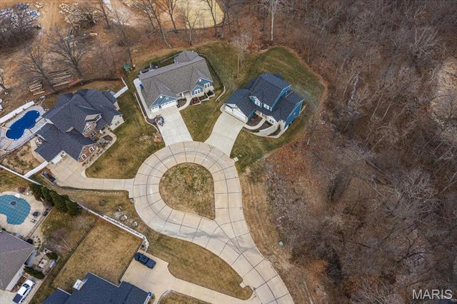 12685 Alberts Laumeier Court, St Louis, MO 63127