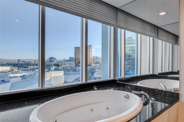 2700 Las Vegas Boulevard 1509, Las Vegas, NV 89109