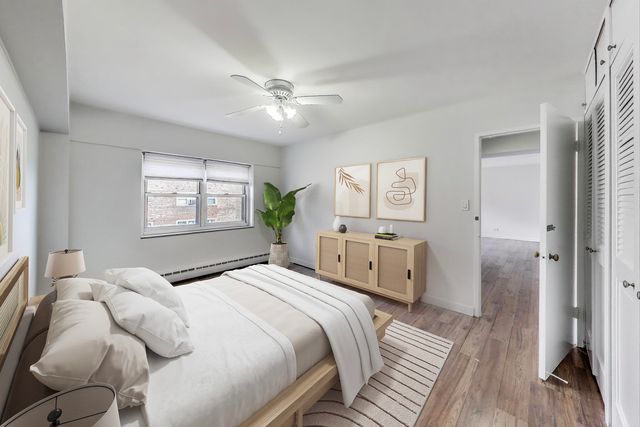 4950 N Marine Drive 1402, Chicago, IL 60640