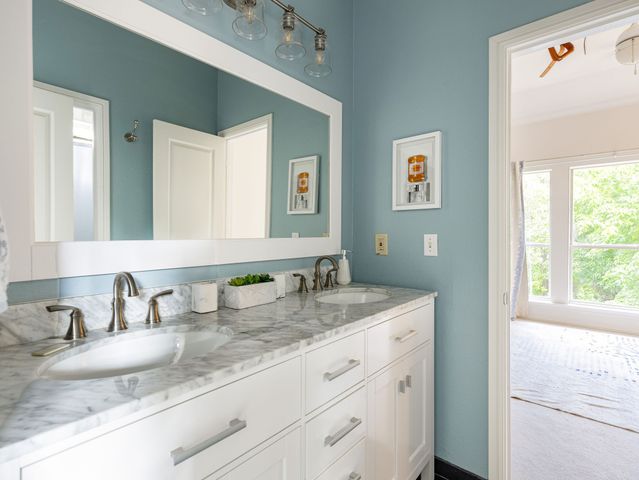 5832 Forest Bend Place, Fort Worth, TX 76112