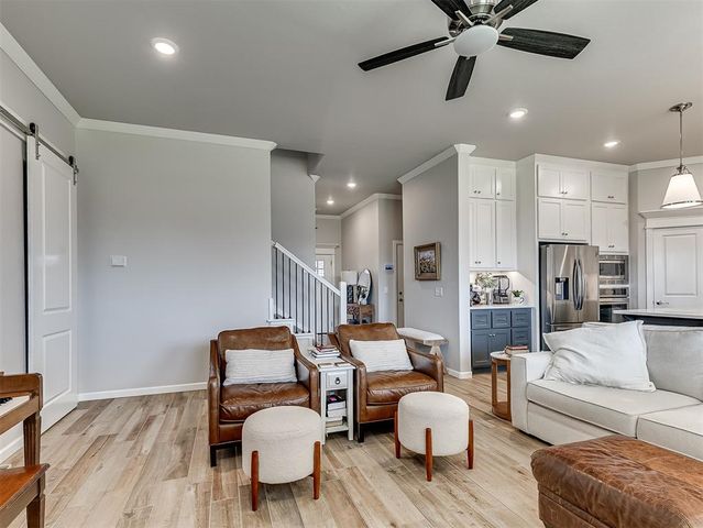 624 Dardanelle Pass, Edmond, OK 73025