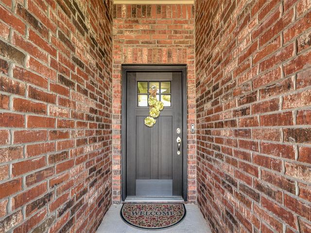 624 Dardanelle Pass, Edmond, OK 73025