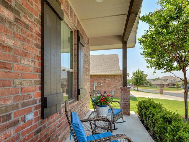 624 Dardanelle Pass, Edmond, OK 73025