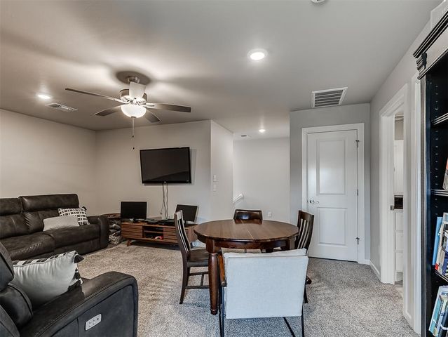 624 Dardanelle Pass, Edmond, OK 73025