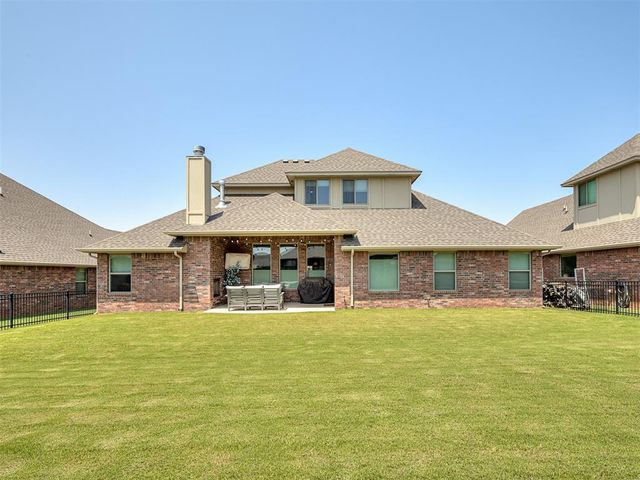 624 Dardanelle Pass, Edmond, OK 73025