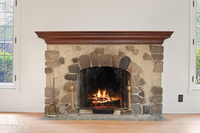 1350 Buckingham Road, Grosse Pointe Park, MI 48230