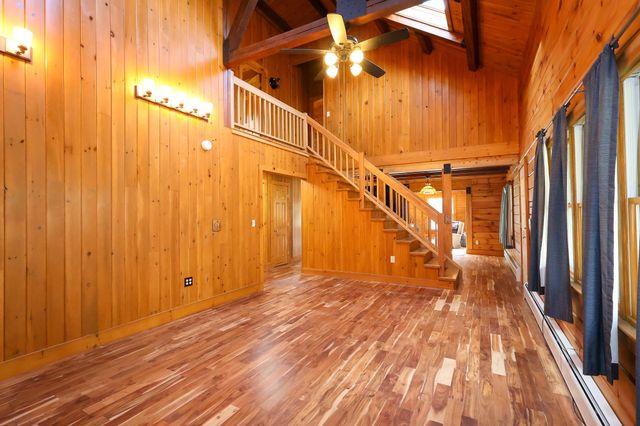 1209 Wildlife Road, Hartford, VT 05001