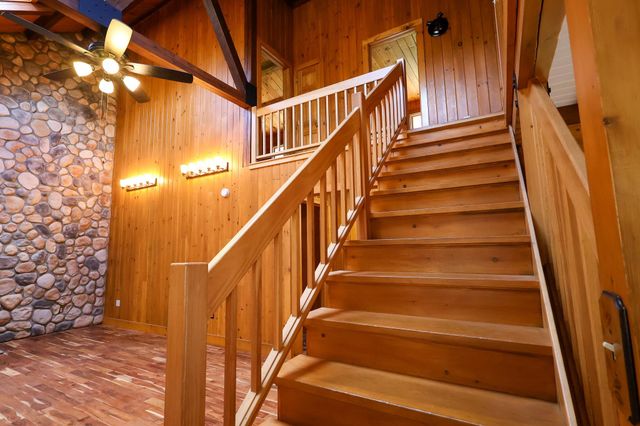 1209 Wildlife Road, Hartford, VT 05001
