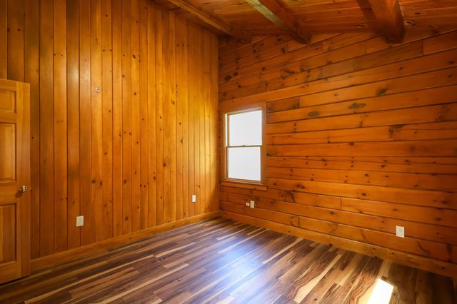 1209 Wildlife Road, Hartford, VT 05001