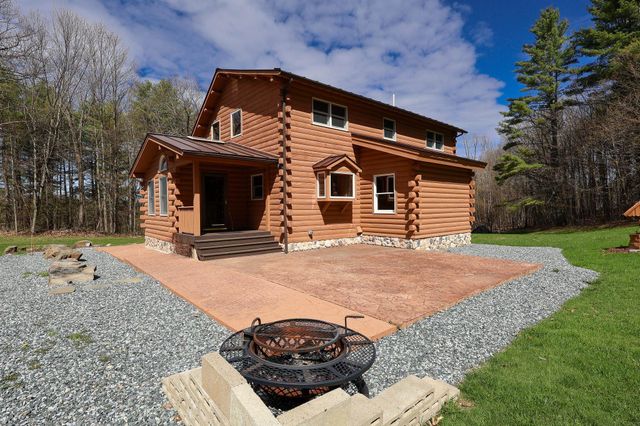 1209 Wildlife Road, Hartford, VT 05001