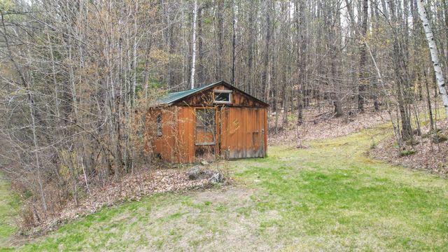1209 Wildlife Road, Hartford, VT 05001