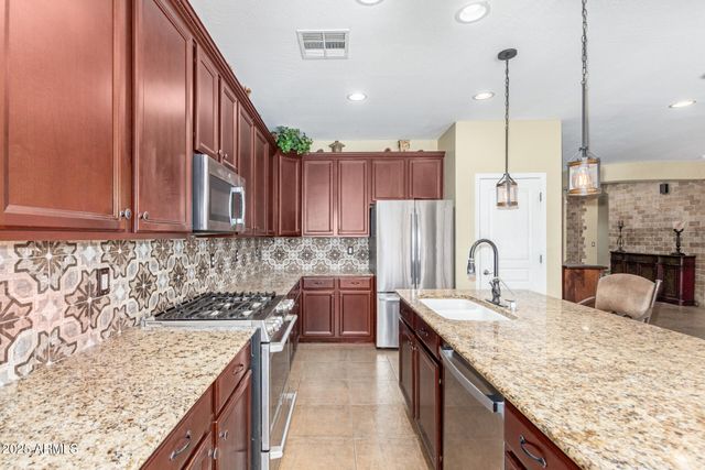 11441 E SONRISA Avenue, Mesa, AZ 85212