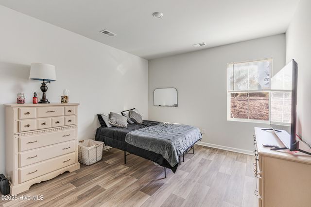 2049 Wild Indigo Circle NW, Calabash, NC 28467